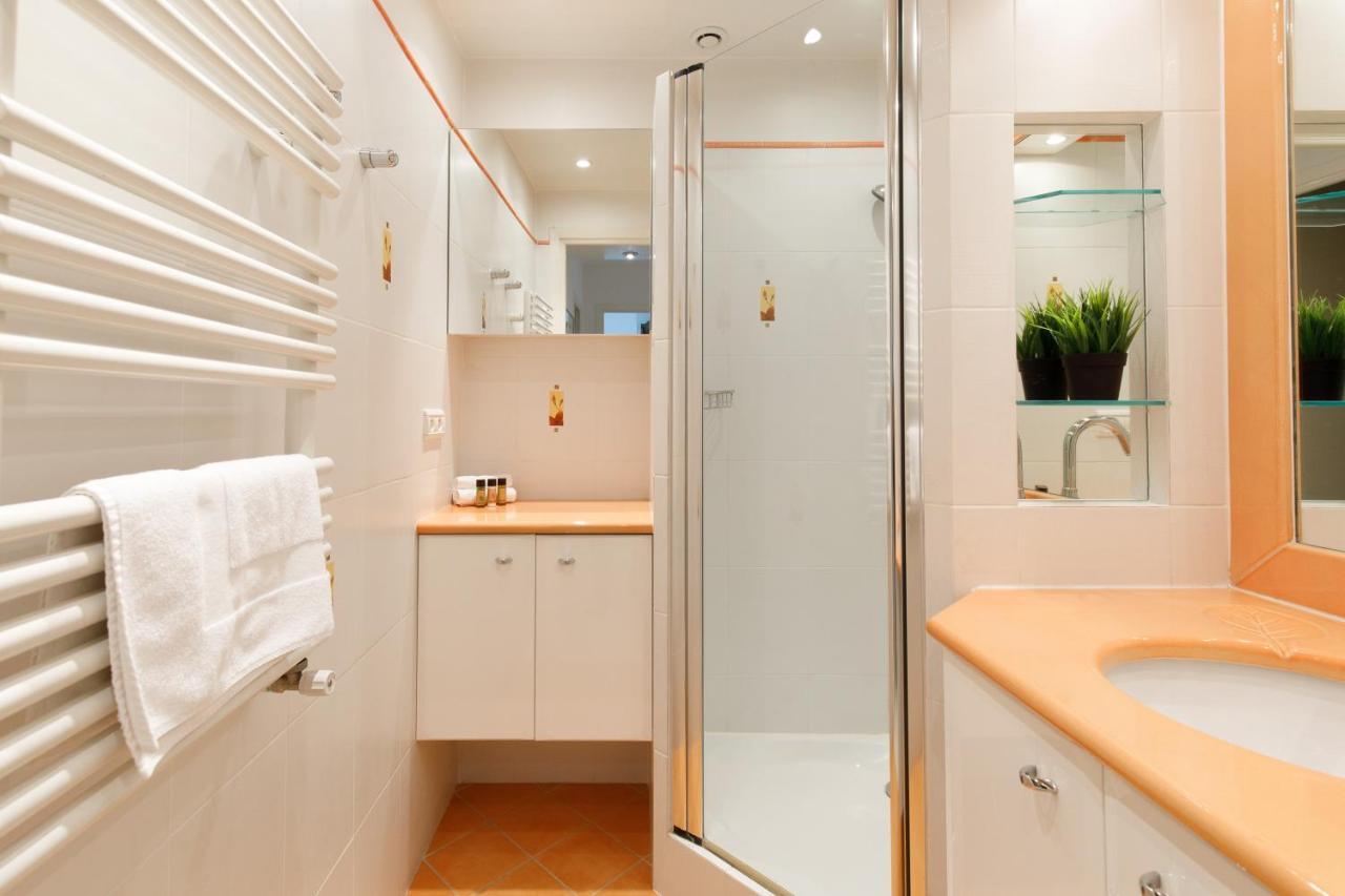 Roxelane Yourhosthelper Apartamento Cannes Exterior foto